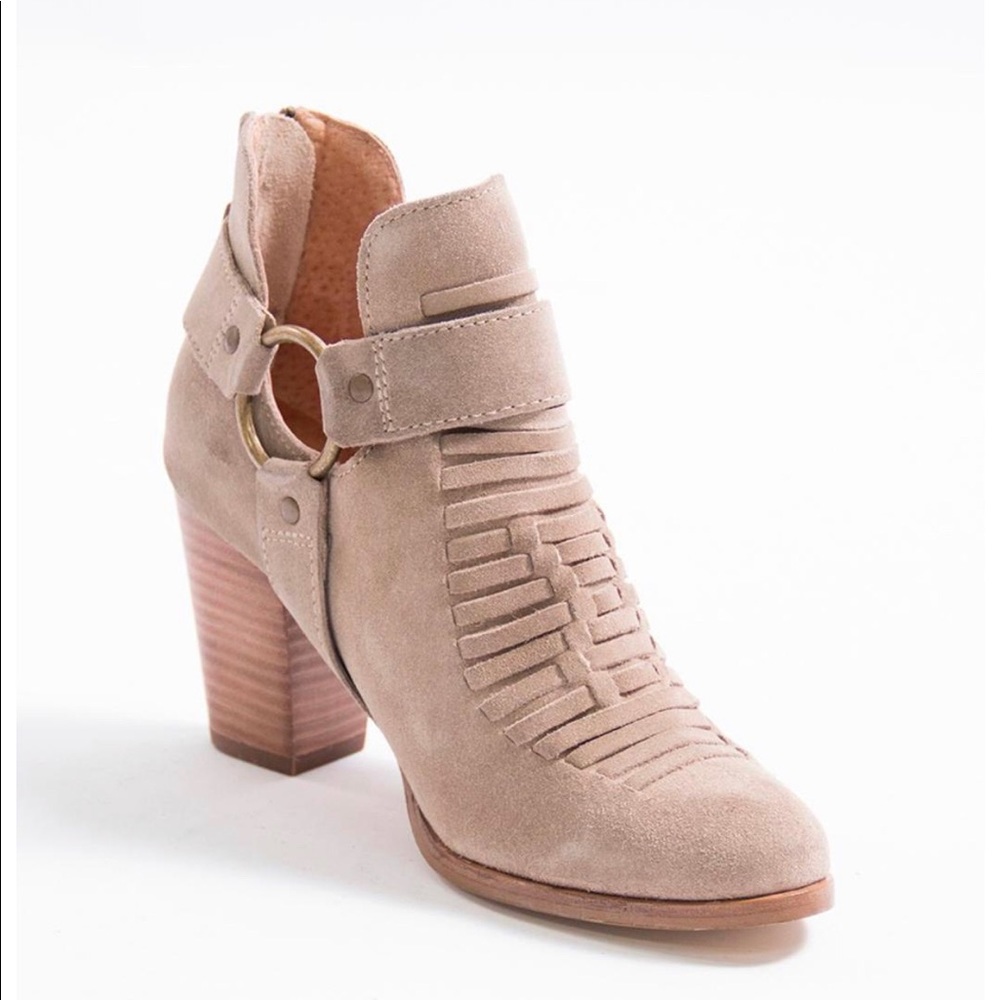Seychelles Suede Bootie